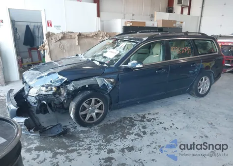 2009 Volvo V70 3.2 from USA, damaged, VIN YV1BW982491078431